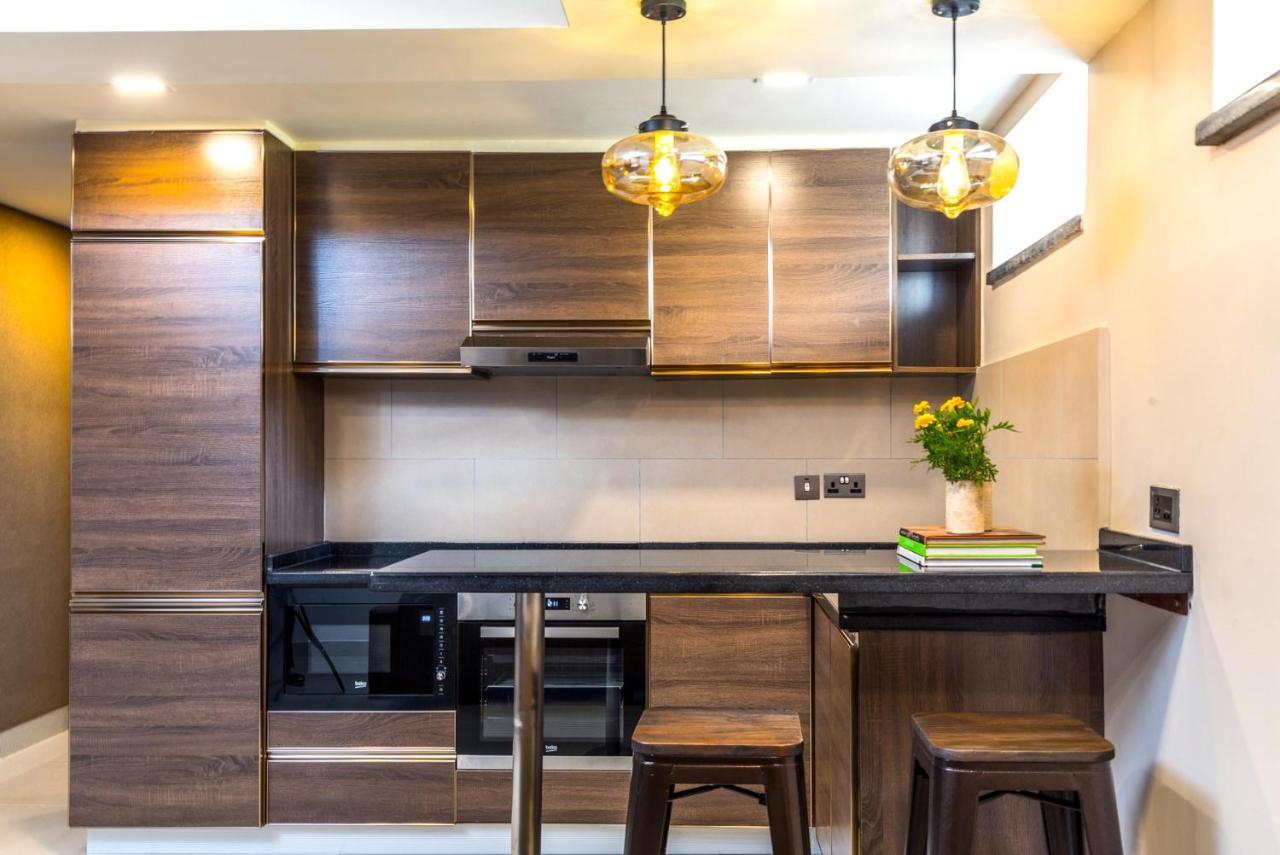 Speke Apartments Kitante 캄팔라 외부 사진