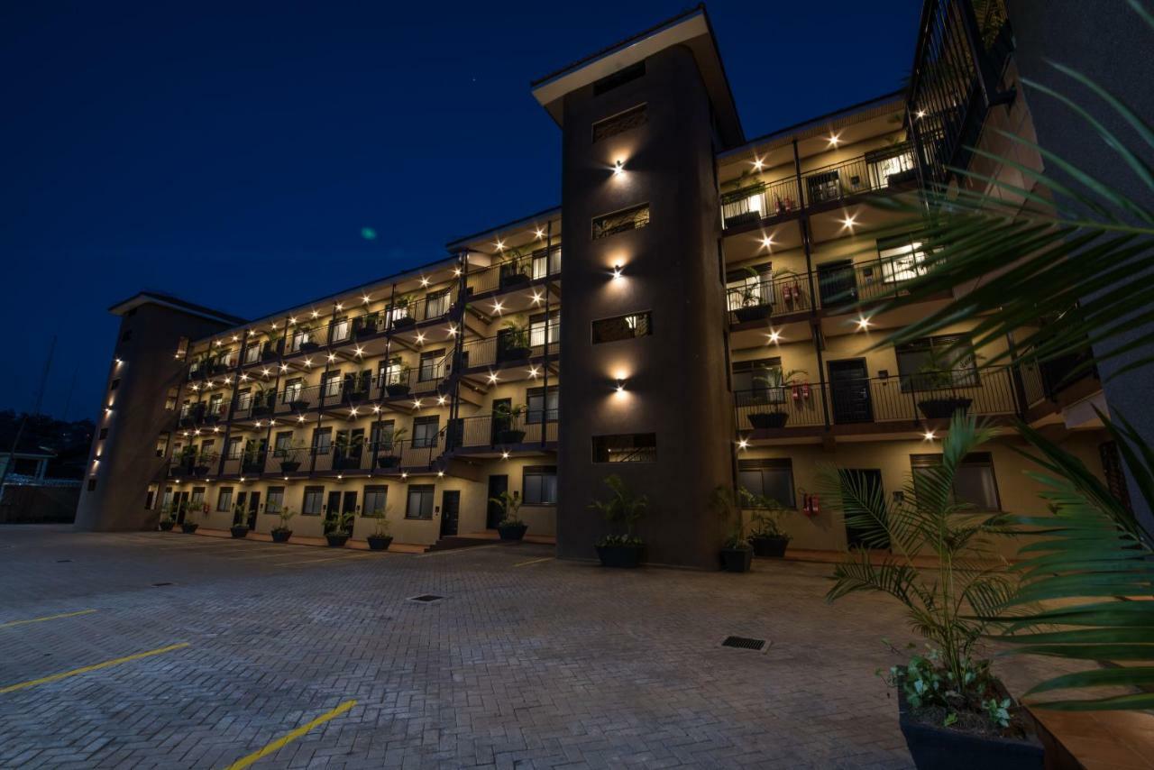 Speke Apartments Kitante 캄팔라 외부 사진
