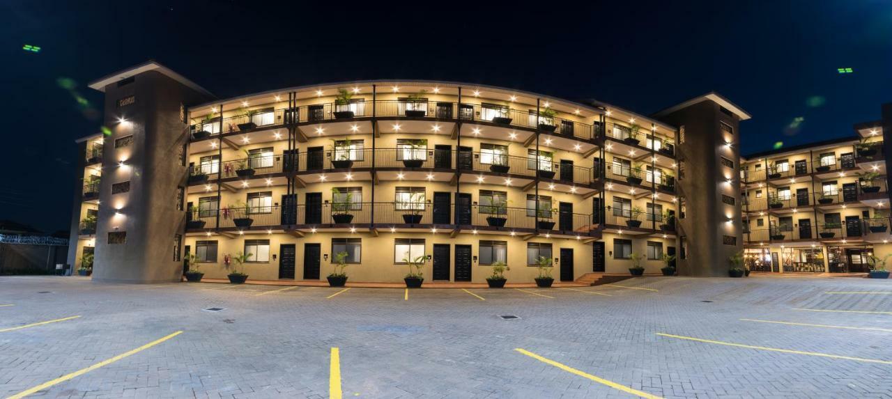 Speke Apartments Kitante 캄팔라 외부 사진