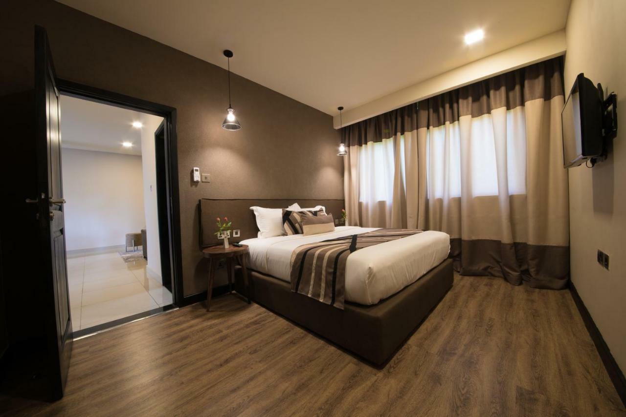 Speke Apartments Kitante 캄팔라 외부 사진