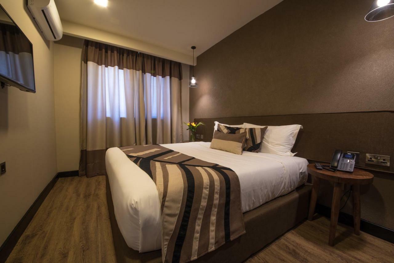 Speke Apartments Kitante 캄팔라 외부 사진