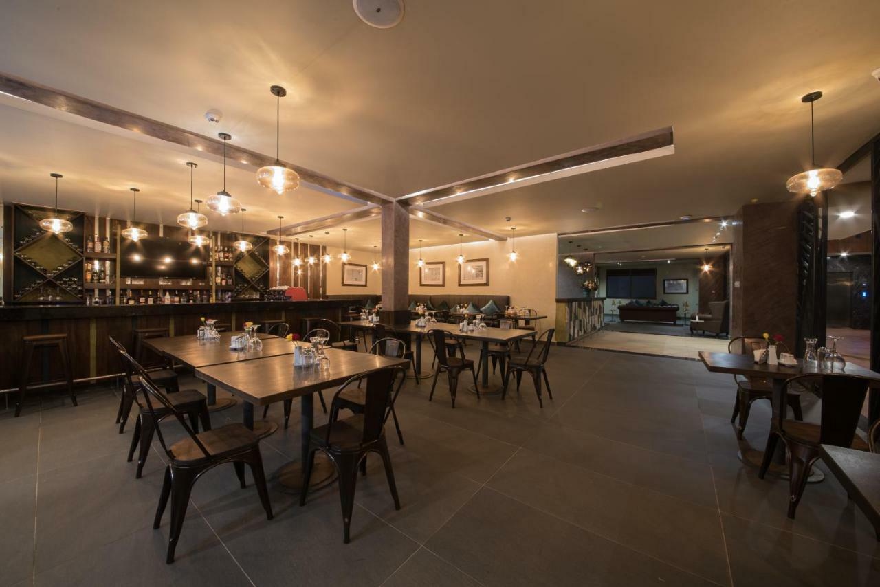 Speke Apartments Kitante 캄팔라 외부 사진